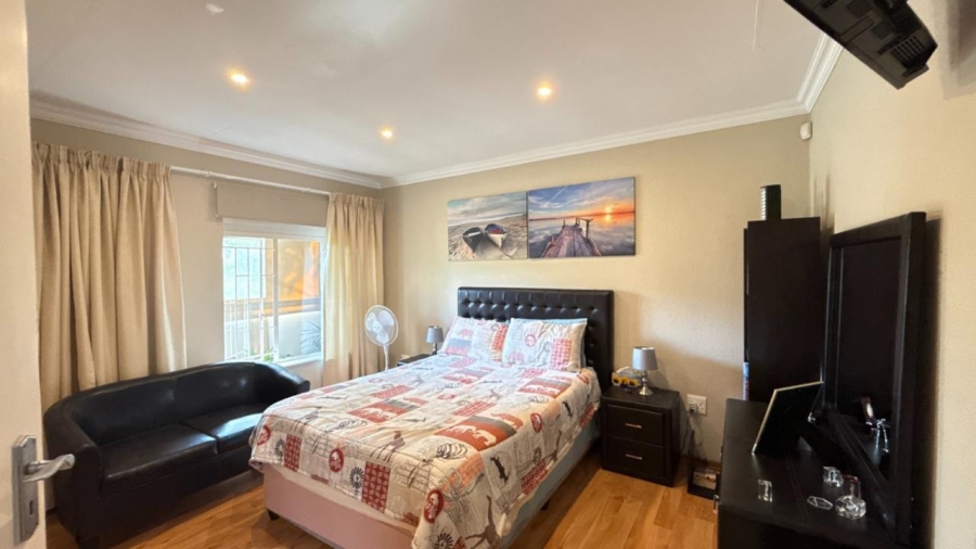 2 Bedroom Property for Sale in Risana Gauteng