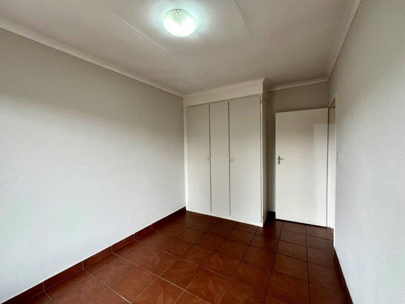 2 Bedroom Property for Sale in New Redruth Gauteng