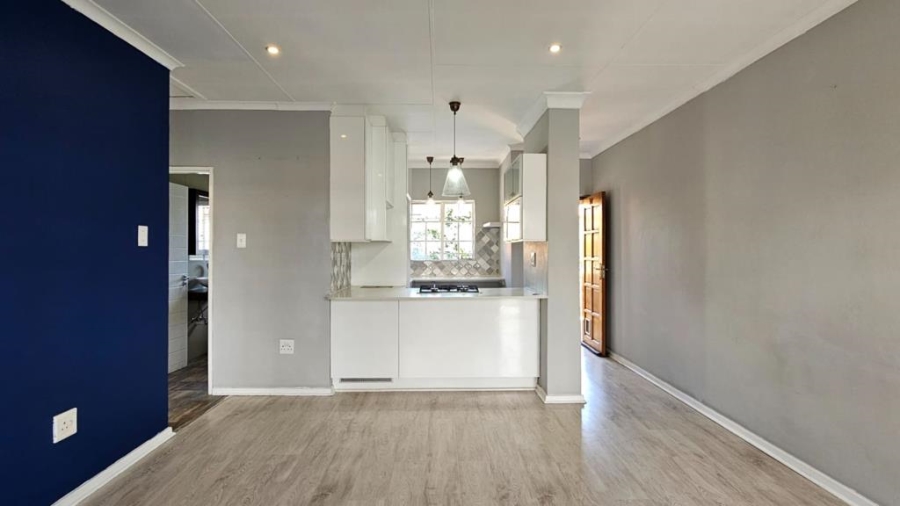 2 Bedroom Property for Sale in New Redruth Gauteng