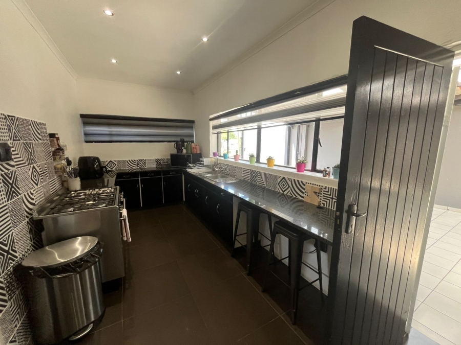 3 Bedroom Property for Sale in South Crest Gauteng