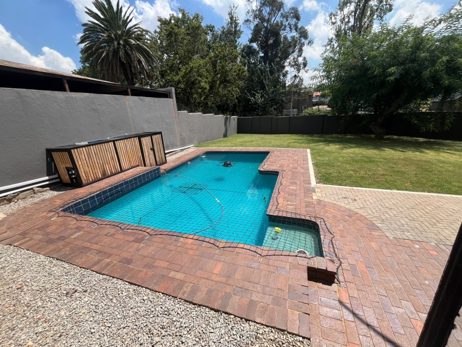 3 Bedroom Property for Sale in South Crest Gauteng