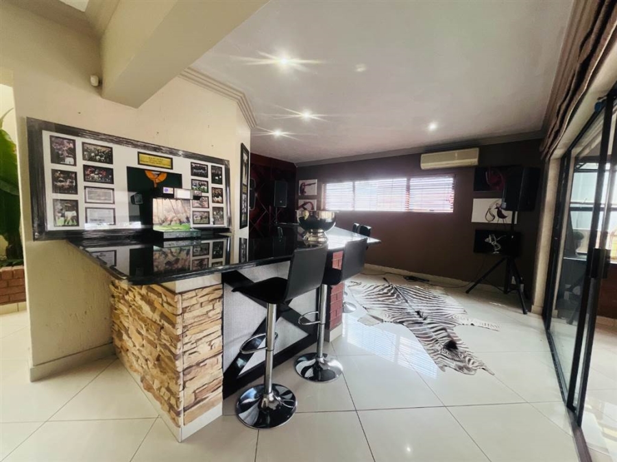 5 Bedroom Property for Sale in Meyersdal Gauteng