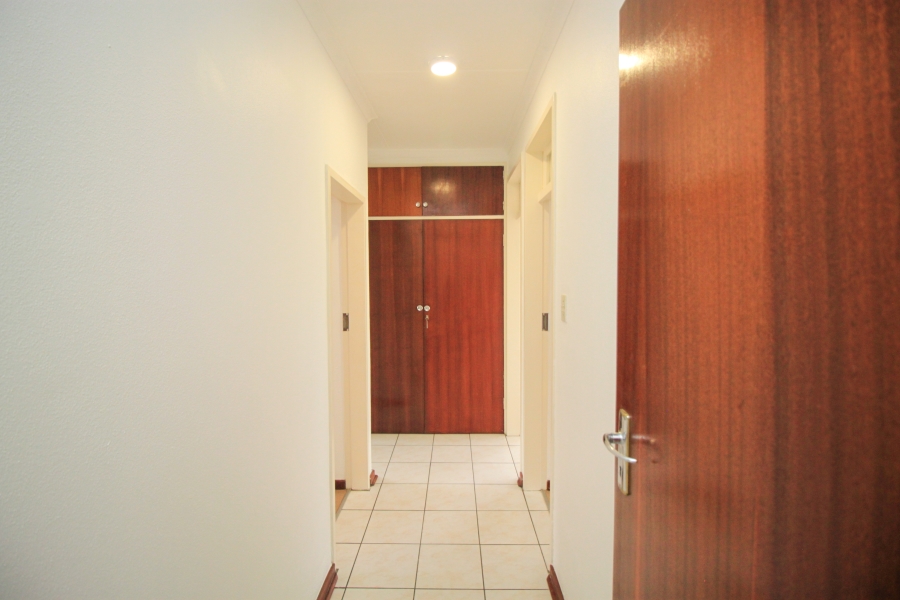 3 Bedroom Property for Sale in Rustivia Gauteng