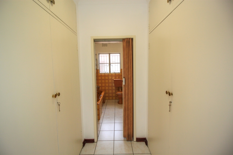 3 Bedroom Property for Sale in Rustivia Gauteng