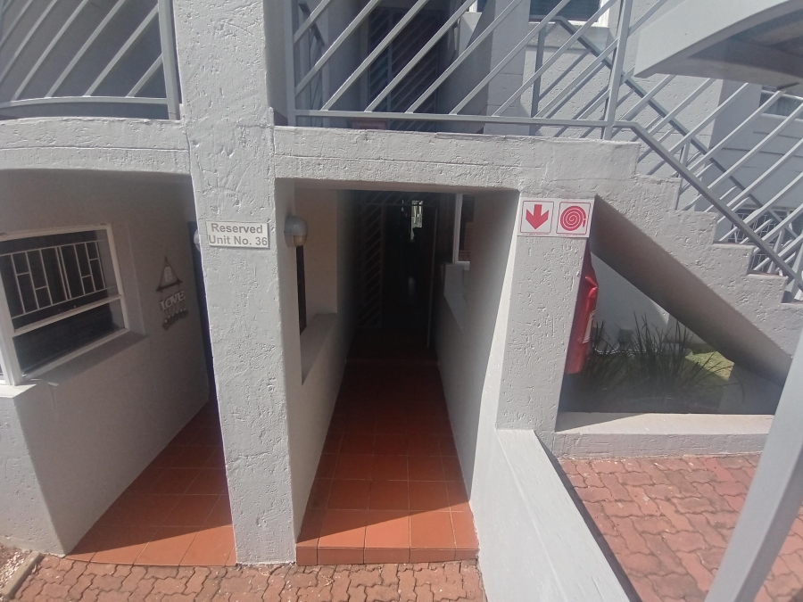 2 Bedroom Property for Sale in Glenvista Gauteng