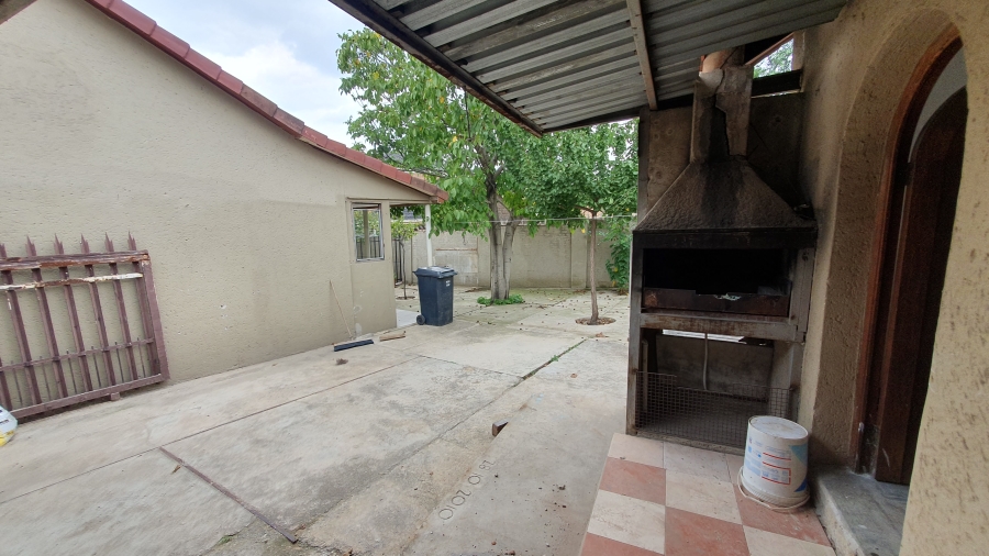 3 Bedroom Property for Sale in Elandspark Gauteng