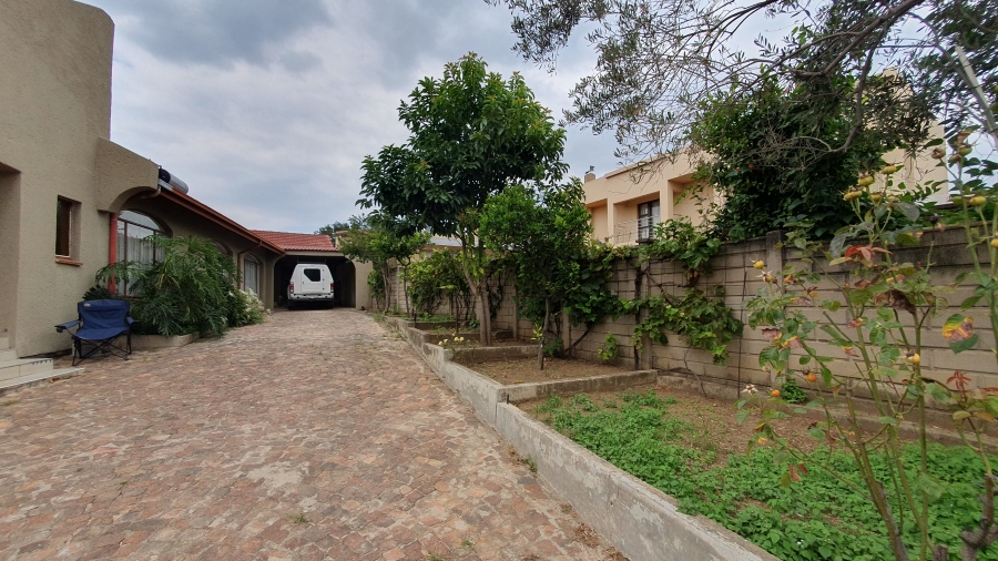 3 Bedroom Property for Sale in Elandspark Gauteng