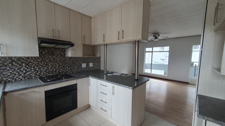 3 Bedroom Property for Sale in Linmeyer Gauteng