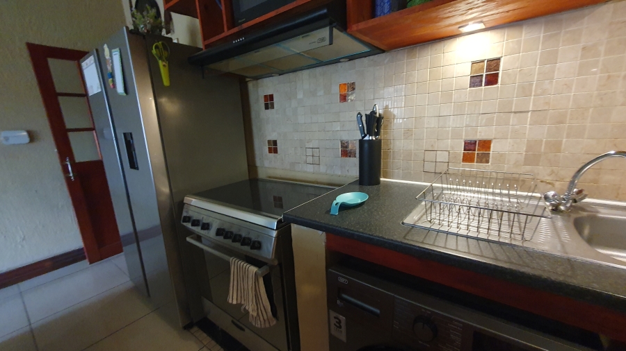 3 Bedroom Property for Sale in Roseacre Gauteng