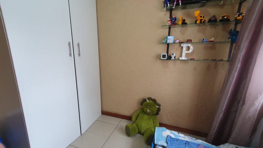 3 Bedroom Property for Sale in Roseacre Gauteng