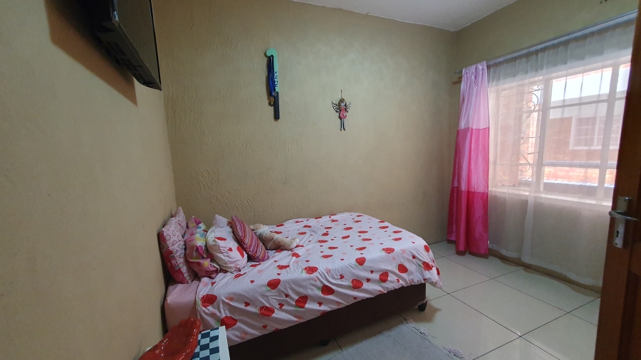 3 Bedroom Property for Sale in Roseacre Gauteng