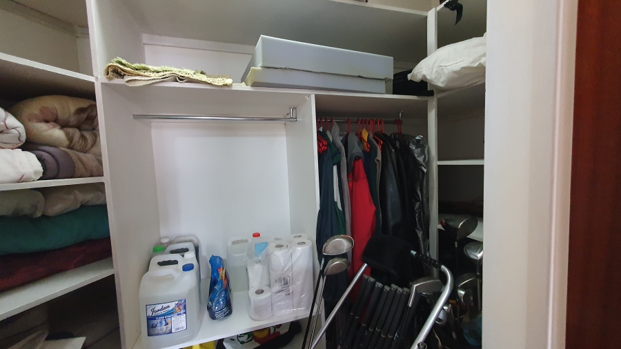 2 Bedroom Property for Sale in Albemarle Gauteng