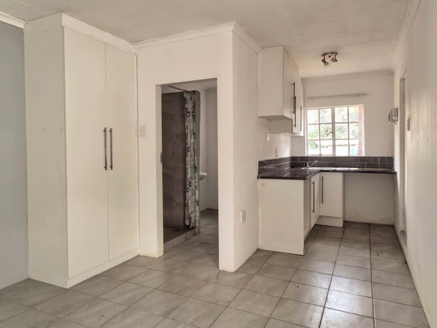 0 Bedroom Property for Sale in Kensington B Gauteng