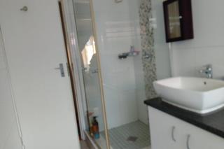 2 Bedroom Property for Sale in Ridgeway Gauteng