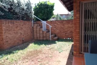 2 Bedroom Property for Sale in Ridgeway Gauteng