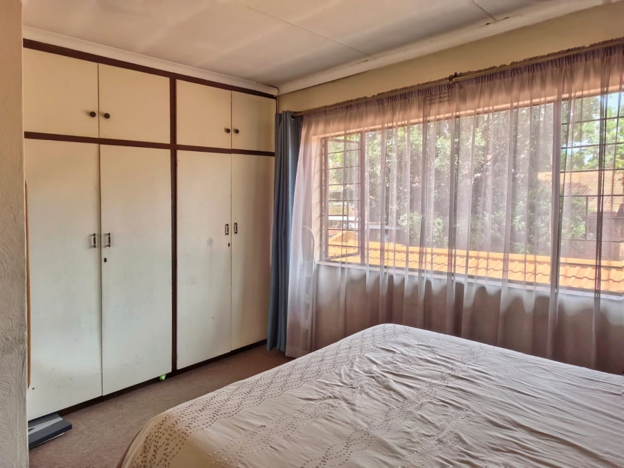 2 Bedroom Property for Sale in Windsor East Gauteng