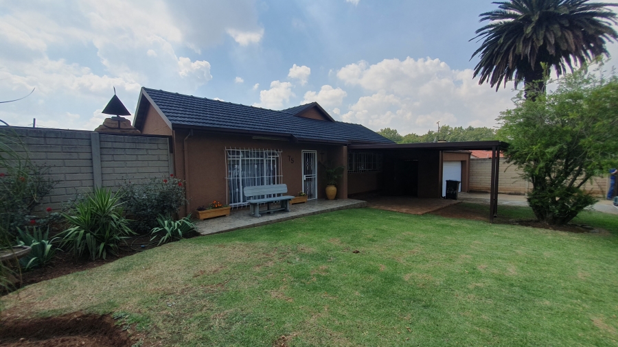 3 Bedroom Property for Sale in Dinwiddie Gauteng