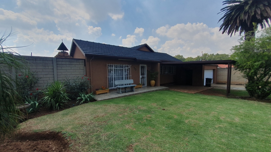 3 Bedroom Property for Sale in Dinwiddie Gauteng