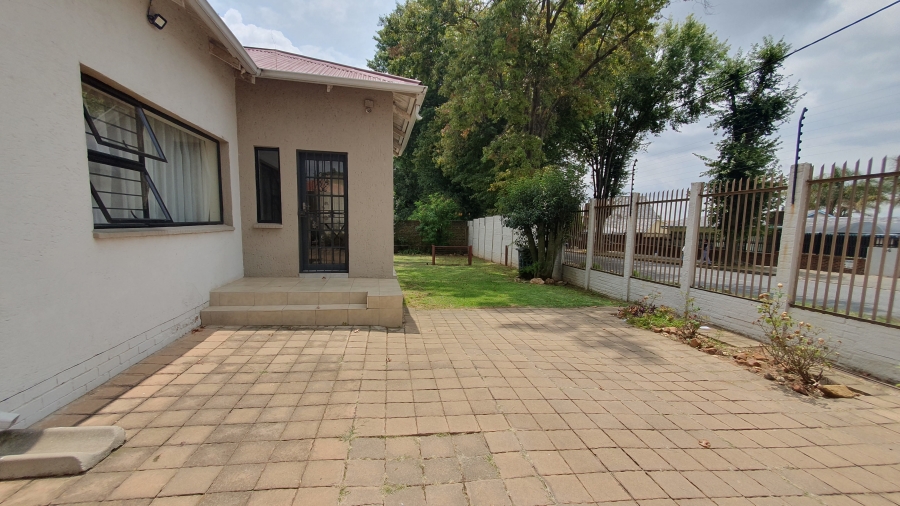 3 Bedroom Property for Sale in The Hill Gauteng