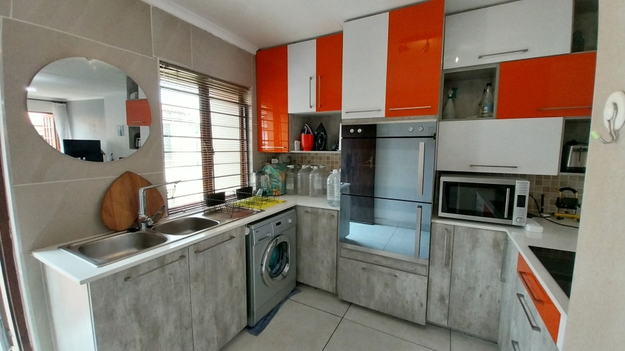 2 Bedroom Property for Sale in Meyersdal Gauteng