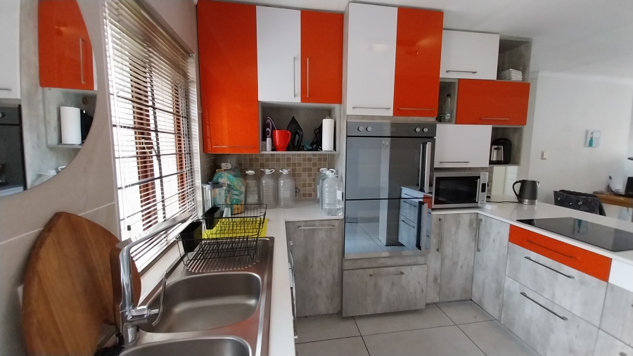 2 Bedroom Property for Sale in Meyersdal Gauteng