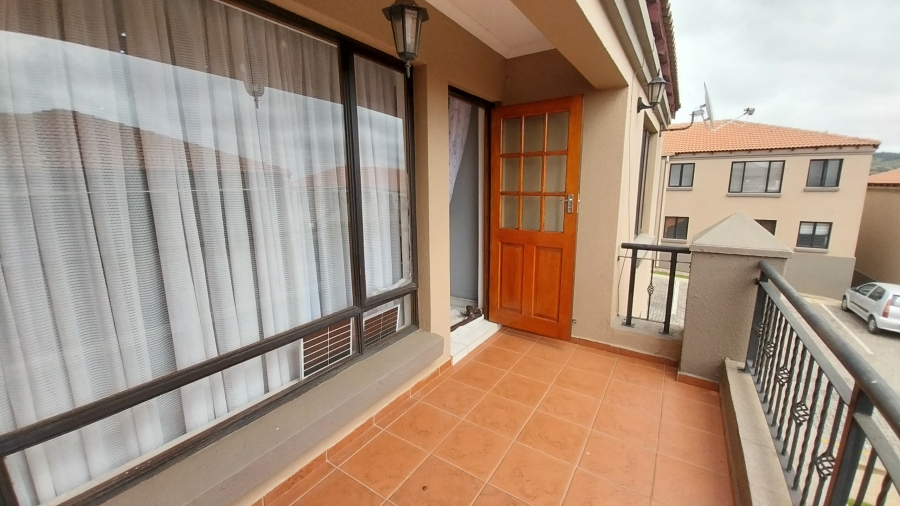 2 Bedroom Property for Sale in Meyersdal Gauteng