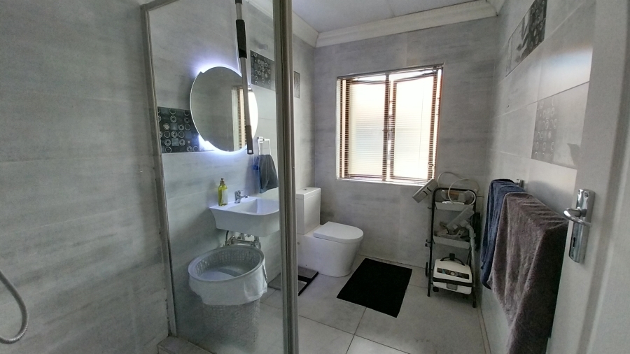 2 Bedroom Property for Sale in Meyersdal Gauteng