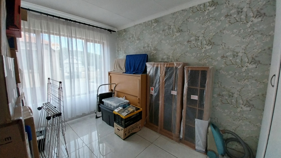 2 Bedroom Property for Sale in Meyersdal Gauteng