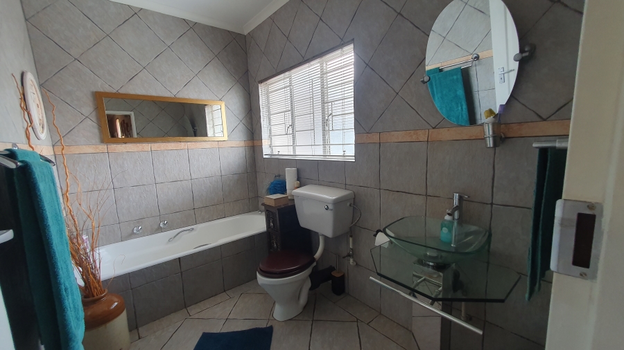 3 Bedroom Property for Sale in Lambton Gauteng