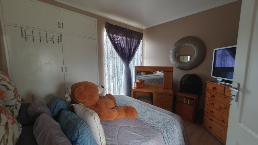 3 Bedroom Property for Sale in Lambton Gauteng