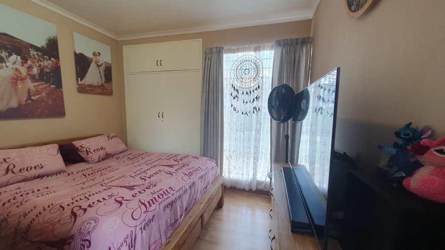 3 Bedroom Property for Sale in Lambton Gauteng