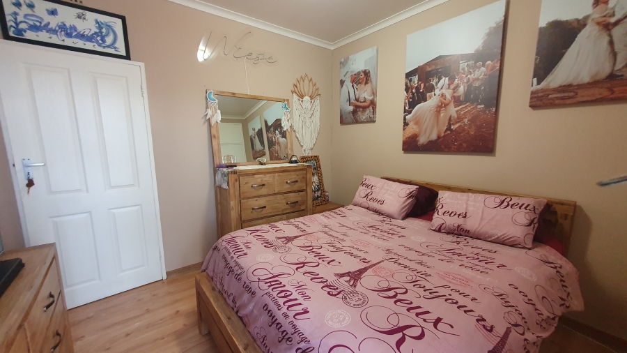 3 Bedroom Property for Sale in Lambton Gauteng