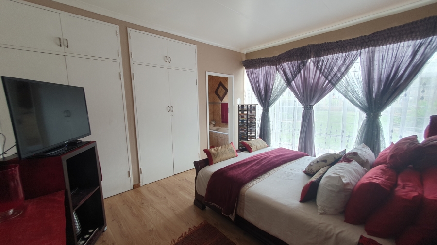 3 Bedroom Property for Sale in Lambton Gauteng