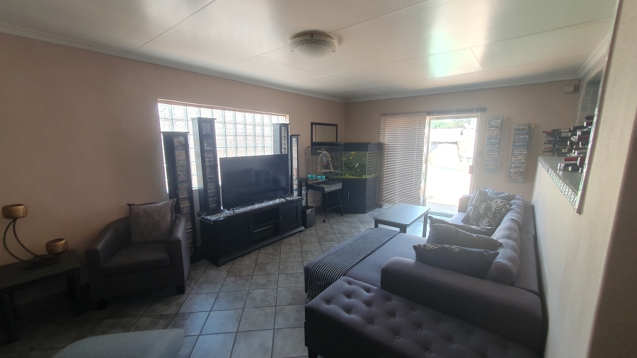3 Bedroom Property for Sale in Lambton Gauteng