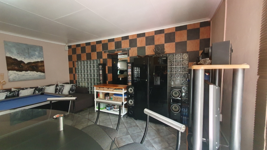 3 Bedroom Property for Sale in Lambton Gauteng