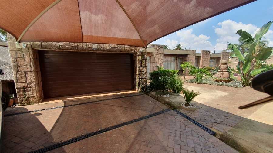 3 Bedroom Property for Sale in Lambton Gauteng