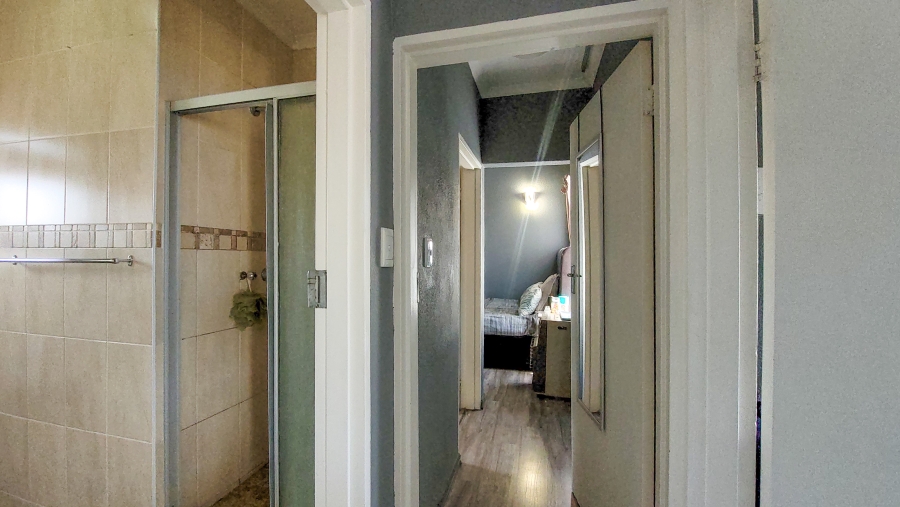 2 Bedroom Property for Sale in Eden Glen Gauteng