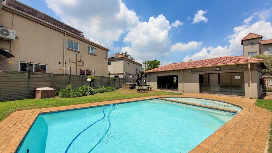 2 Bedroom Property for Sale in Eden Glen Gauteng