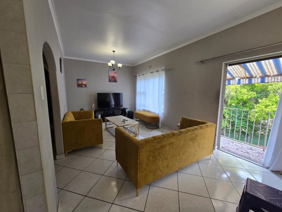 2 Bedroom Property for Sale in Albemarle Gauteng