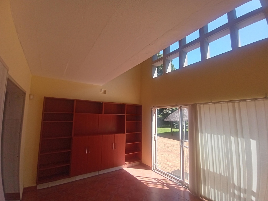 4 Bedroom Property for Sale in Brackenhurst Gauteng