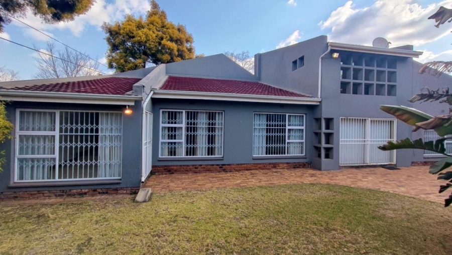 4 Bedroom Property for Sale in Brackenhurst Gauteng