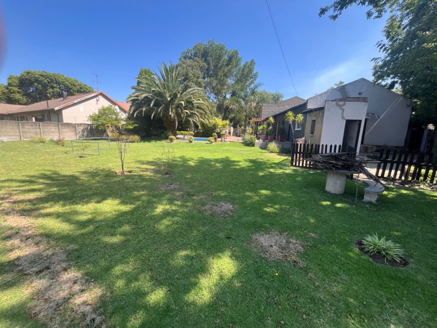 3 Bedroom Property for Sale in Brackenhurst Gauteng