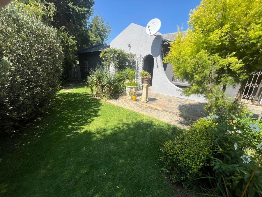 3 Bedroom Property for Sale in Brackenhurst Gauteng