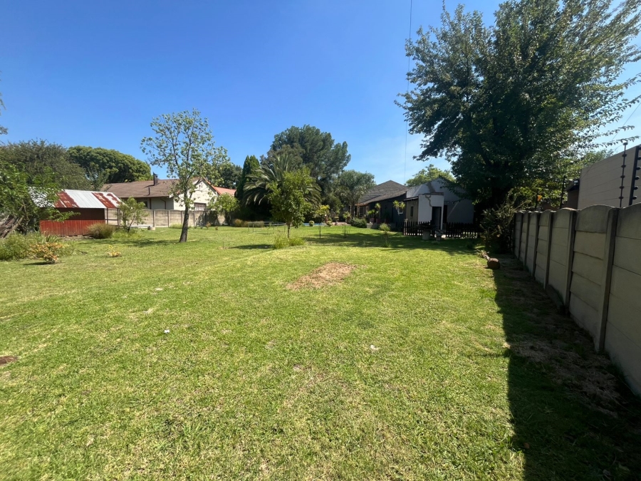 3 Bedroom Property for Sale in Brackenhurst Gauteng