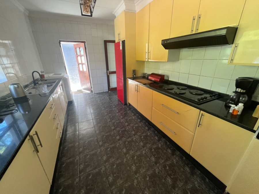 3 Bedroom Property for Sale in Brackenhurst Gauteng