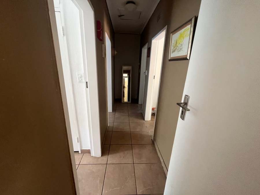 3 Bedroom Property for Sale in Brackenhurst Gauteng