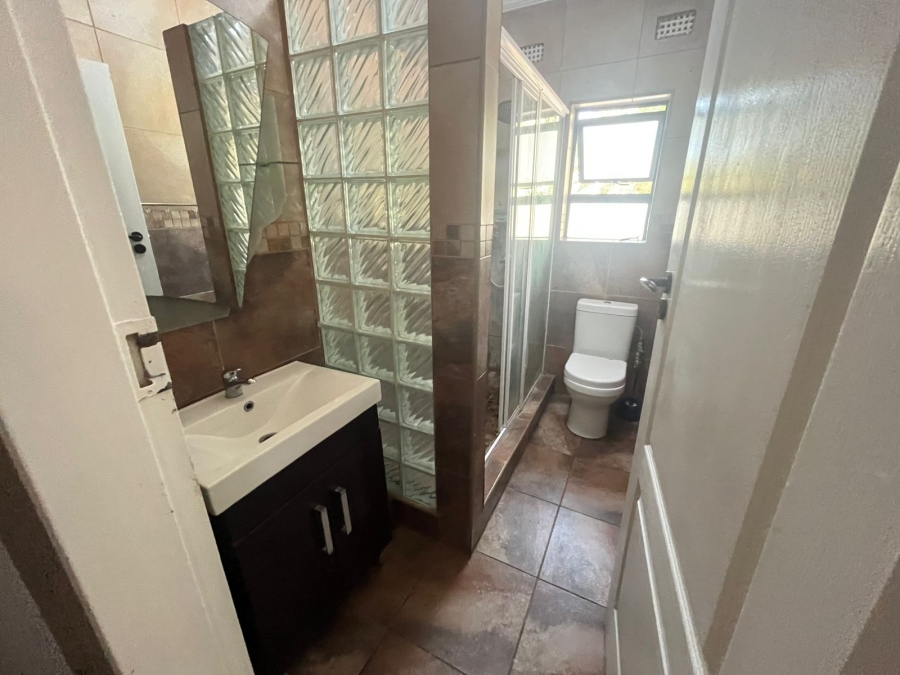 3 Bedroom Property for Sale in Brackenhurst Gauteng