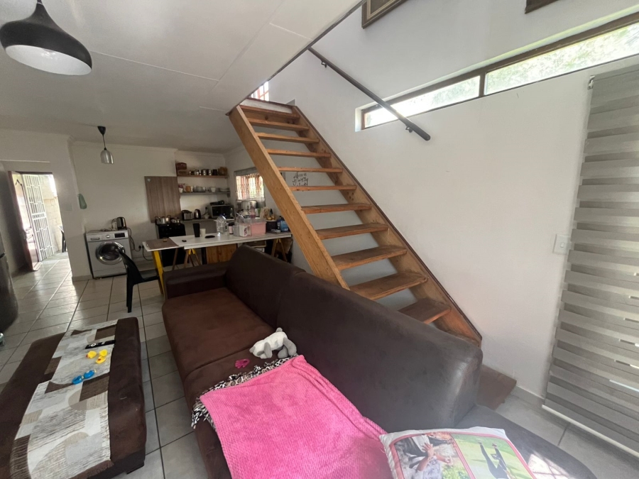 3 Bedroom Property for Sale in Brackenhurst Gauteng