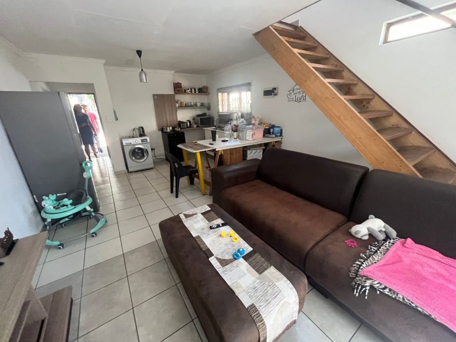 3 Bedroom Property for Sale in Brackenhurst Gauteng