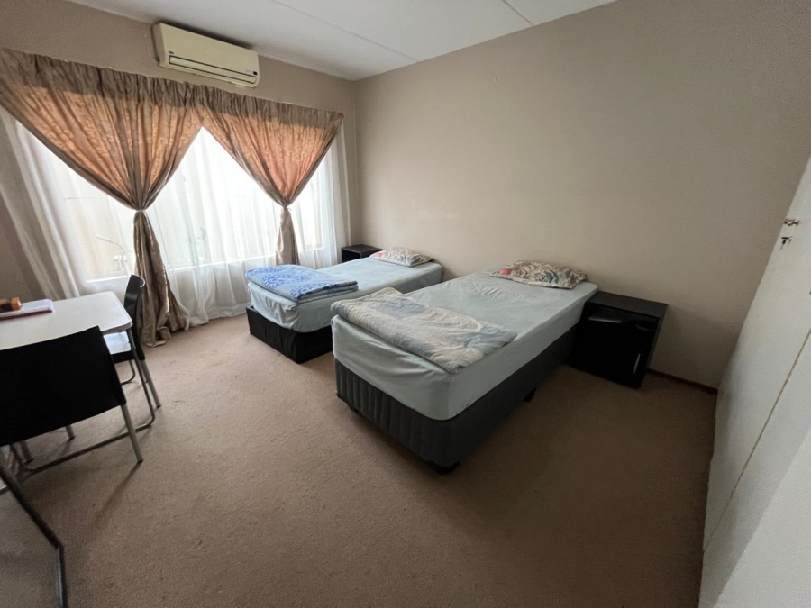 2 Bedroom Property for Sale in New Redruth Gauteng